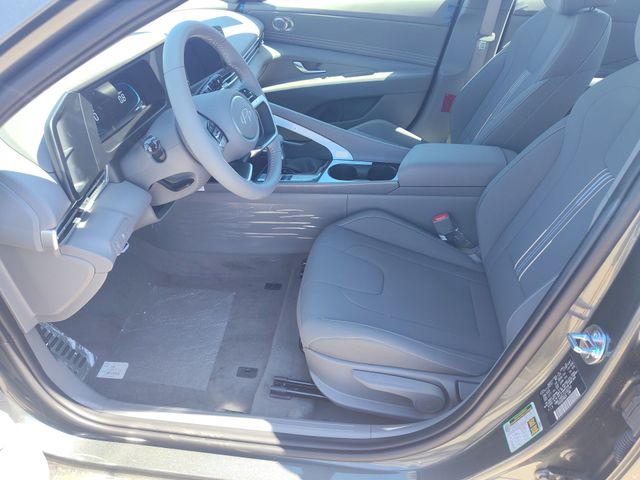 Thumbnail: 2026 Hyundai Elantra - 10