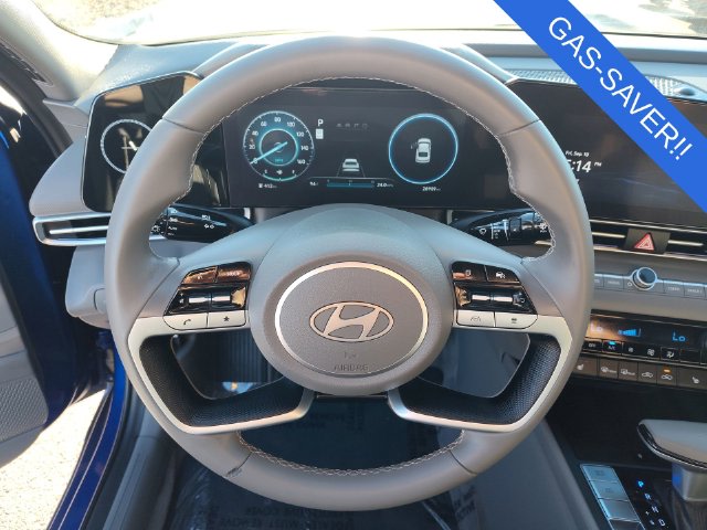 Thumbnail: 2024 Hyundai Elantra - 4