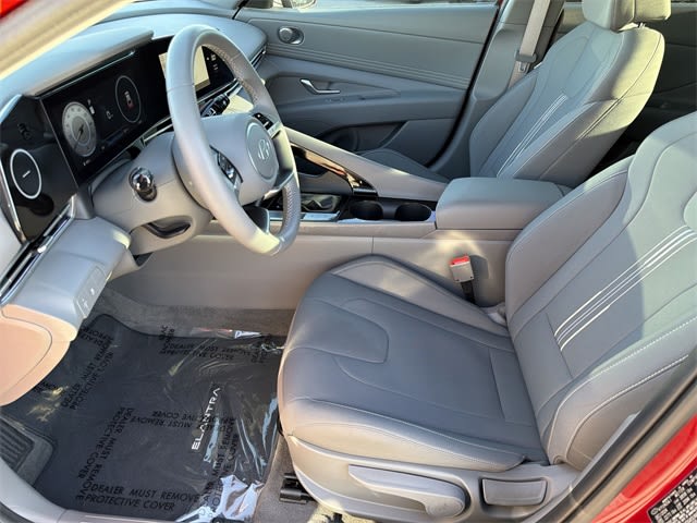 Thumbnail: 2025 Hyundai Elantra - 10