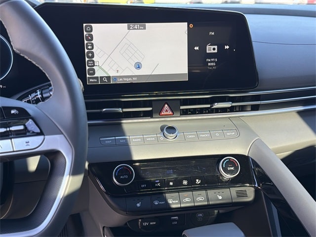 Thumbnail: 2025 Hyundai Elantra - 27