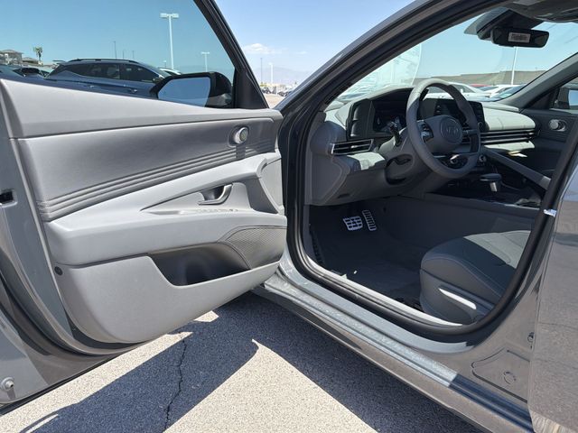 Thumbnail: 2026 Hyundai Elantra - 20