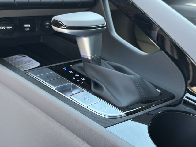 Thumbnail: 2026 Hyundai Elantra - 14