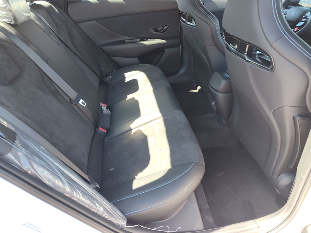 Thumbnail: 2025 Hyundai Elantra - 23