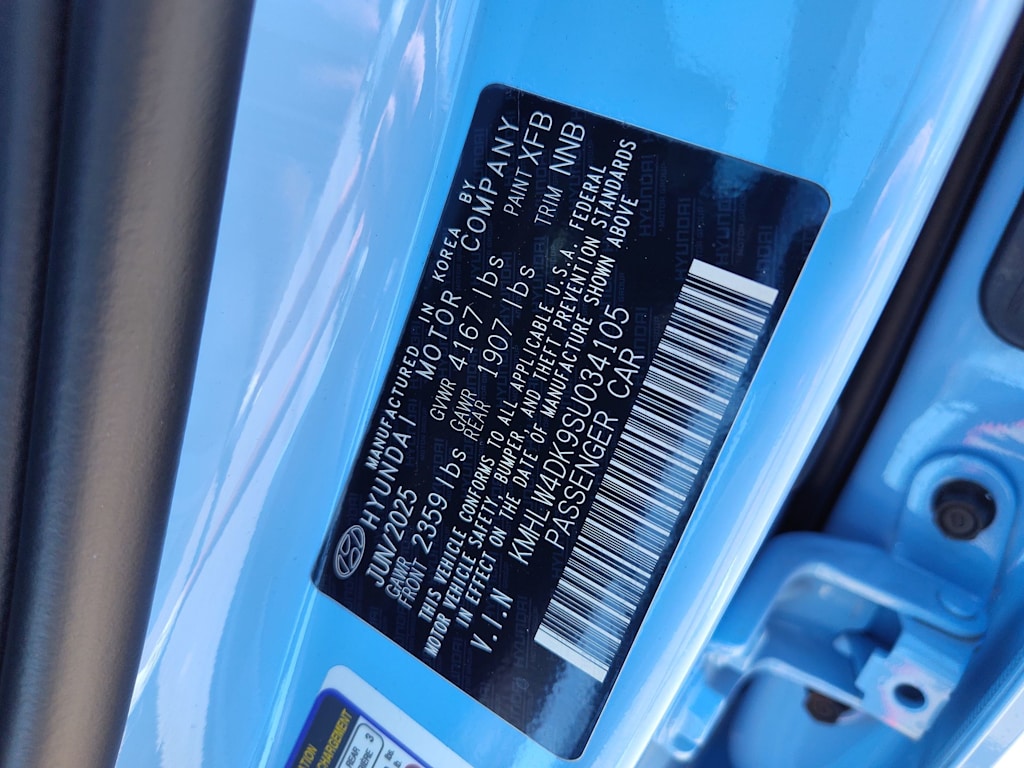 Thumbnail: 2025 Hyundai Elantra - 17