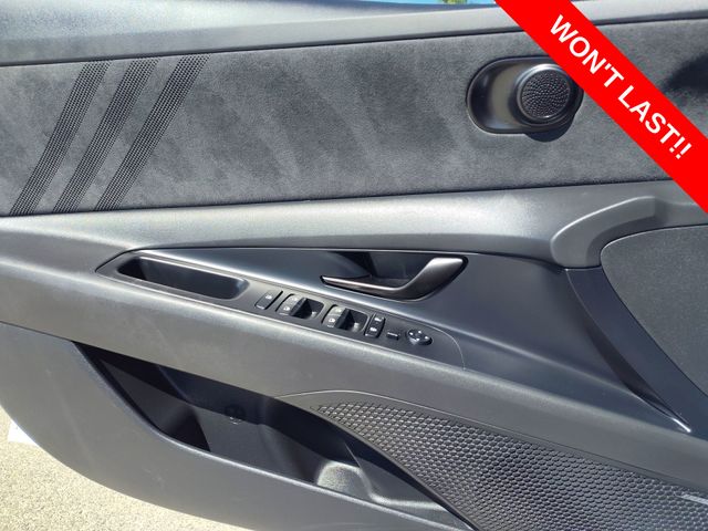 Thumbnail: 2025 Hyundai Elantra - 22