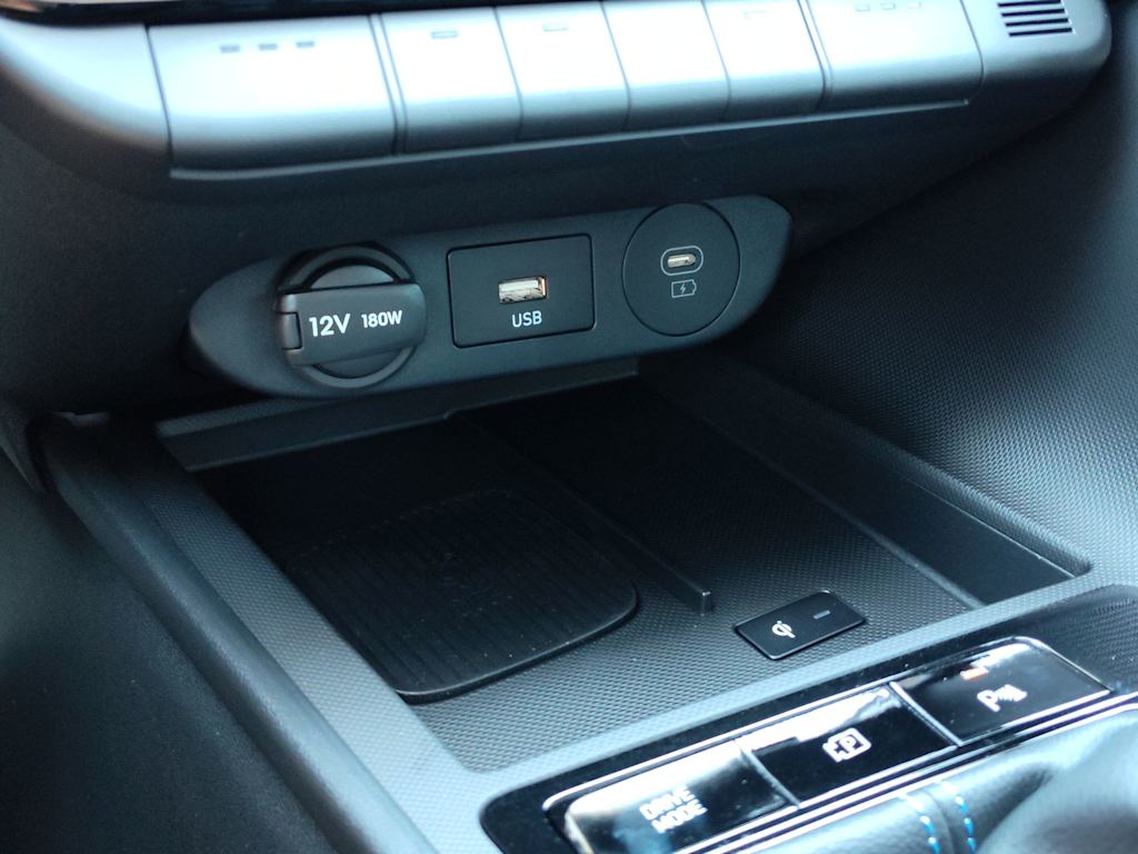 Thumbnail: 2025 Hyundai Elantra - 14