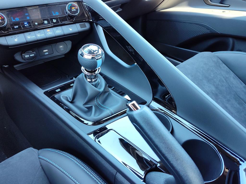 Thumbnail: 2025 Hyundai Elantra - 14