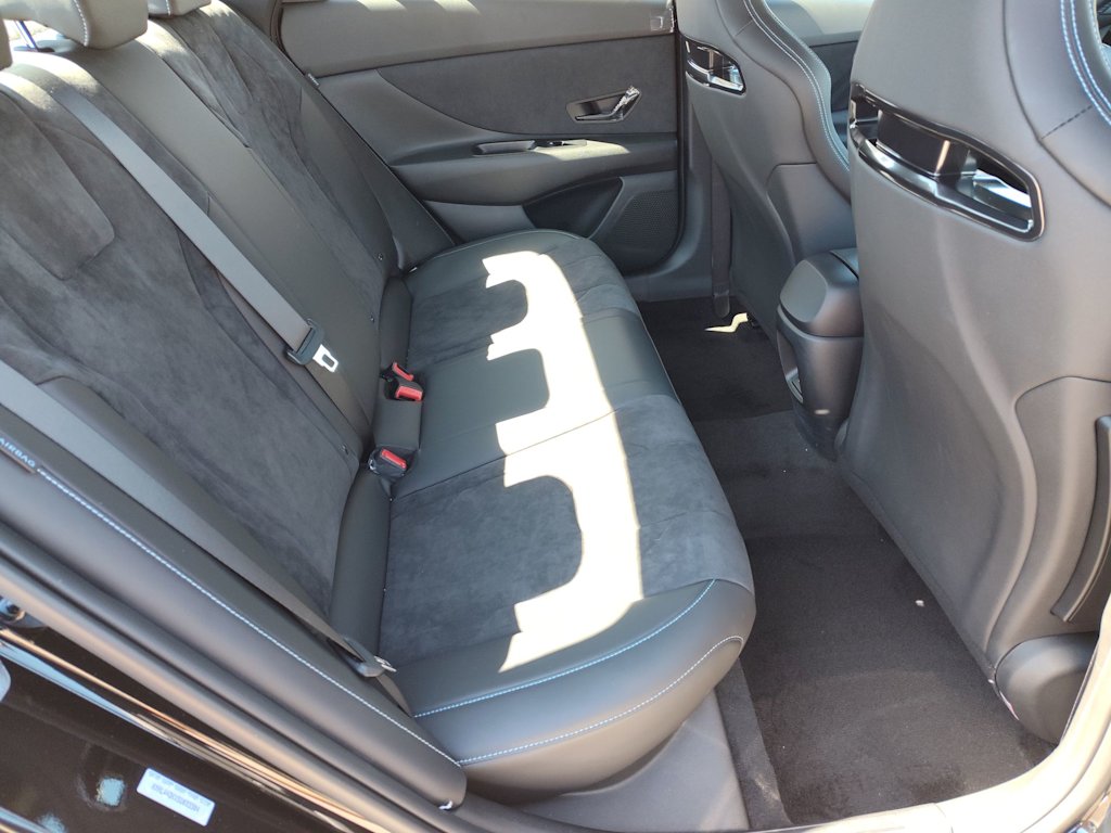 Thumbnail: 2025 Hyundai Elantra - 22