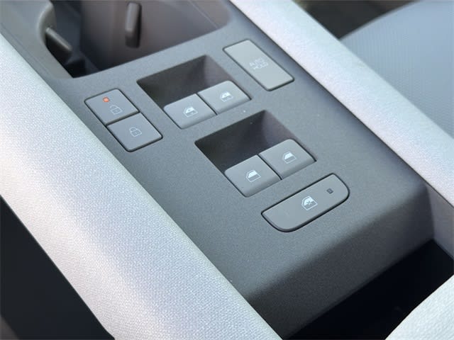 Thumbnail: 2025 Hyundai Ioniq 6 - 12