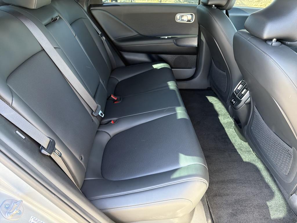 Thumbnail: 2023 Hyundai Ioniq 6 - 22