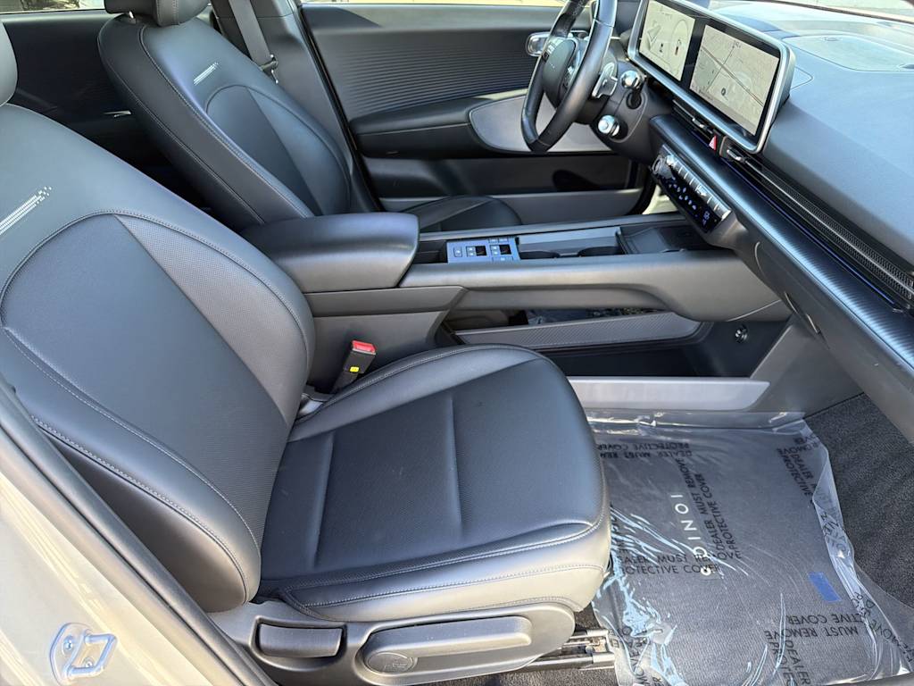 Thumbnail: 2023 Hyundai Ioniq 6 - 23