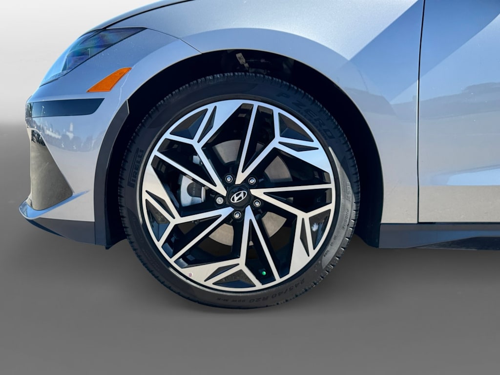 Thumbnail: 2025 Hyundai Ioniq 6 - 6