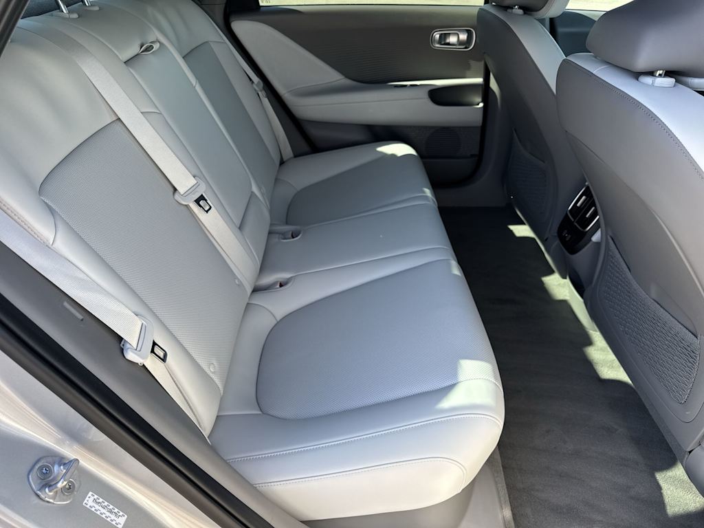 Thumbnail: 2025 Hyundai Ioniq 6 - 22