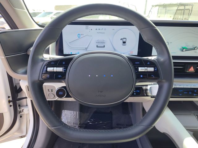 Thumbnail: 2023 Hyundai Ioniq 6 - 12