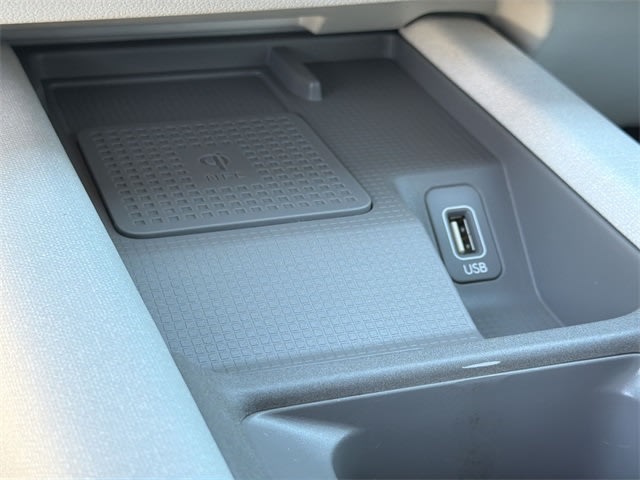 Thumbnail: 2025 Hyundai Ioniq 6 - 28