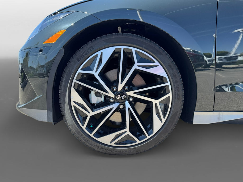 2023 Hyundai Ioniq 6 Limited 7