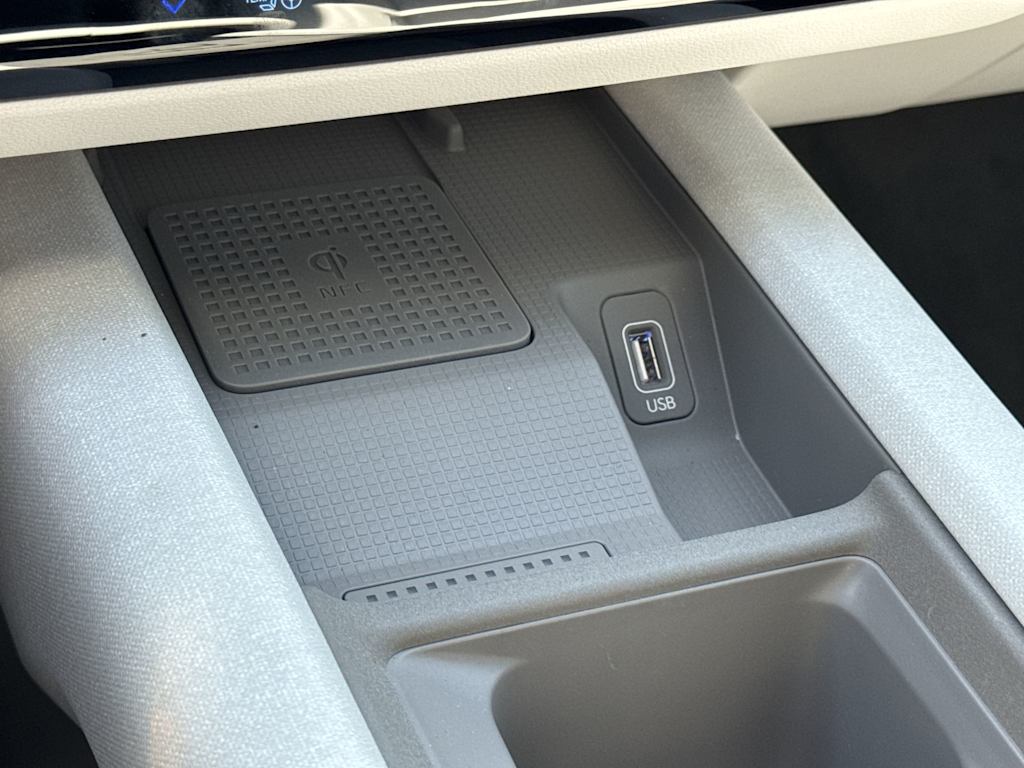 2023 Hyundai Ioniq 6 Limited 24