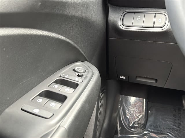 Thumbnail: 2025 Hyundai Venue - 24