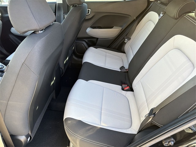 Thumbnail: 2023 Hyundai Venue - 11