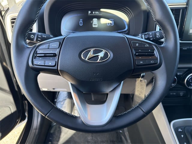 Thumbnail: 2023 Hyundai Venue - 26