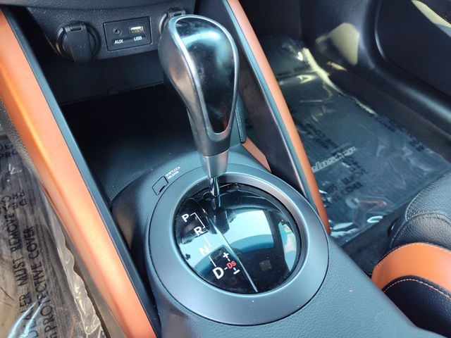 Thumbnail: 2016 Hyundai Veloster - 29