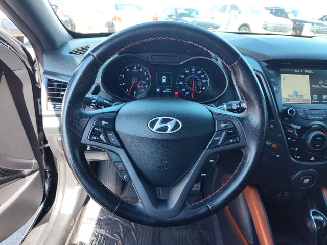 Thumbnail: 2016 Hyundai Veloster - 10