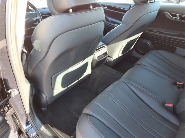 Thumbnail: 2023 Genesis G80 - 24