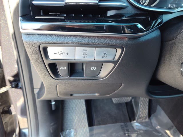 Thumbnail: 2023 Genesis G80 - 23