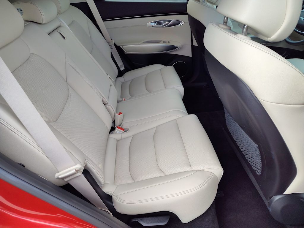 Thumbnail: 2023 Genesis GV70 - 26