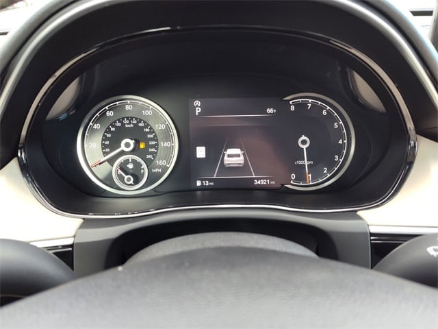 Thumbnail: 2023 Genesis GV70 - 15