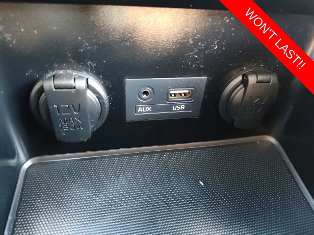 Thumbnail: 2016 Kia Forte - 17