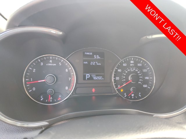 Thumbnail: 2016 Kia Forte - 15
