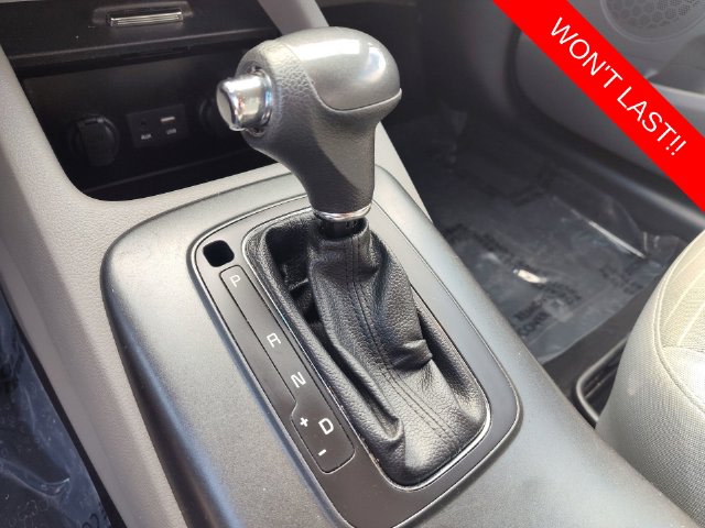 Thumbnail: 2016 Kia Forte - 26