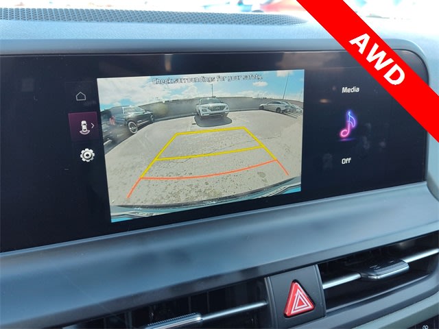 Thumbnail: 2024 Kia Seltos - 14