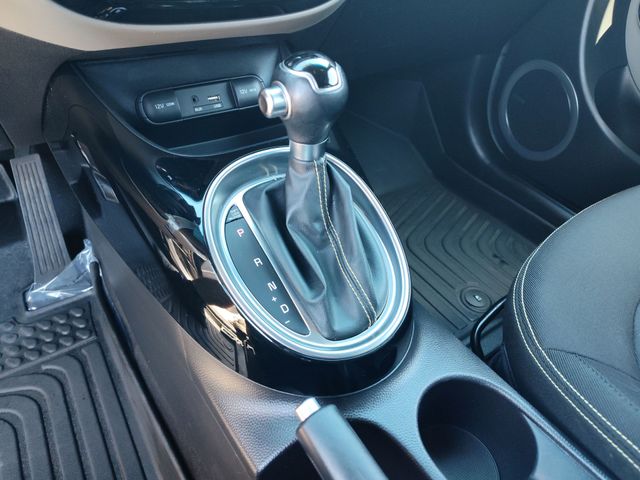 Thumbnail: 2015 Kia Soul - 28