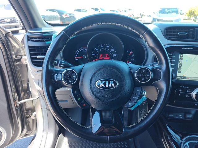 Thumbnail: 2015 Kia Soul - 13