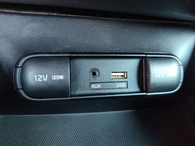 Thumbnail: 2015 Kia Soul - 27