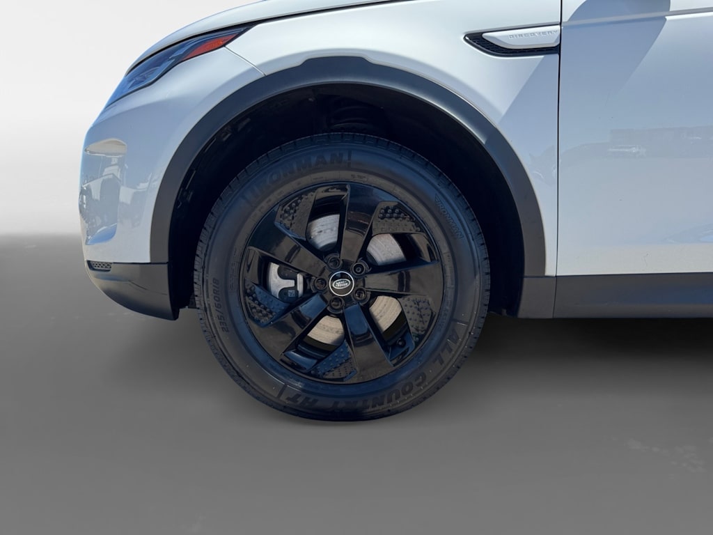 Thumbnail: 2022 Land Rover Discovery Sport - 8