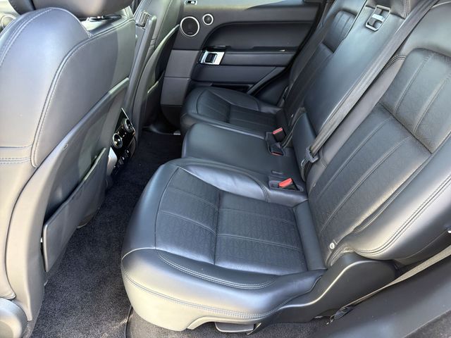 Thumbnail: 2018 Land Rover Range Rover Sport - 23
