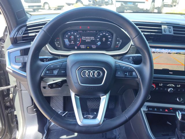 Thumbnail: 2023 Audi Q3 - 4