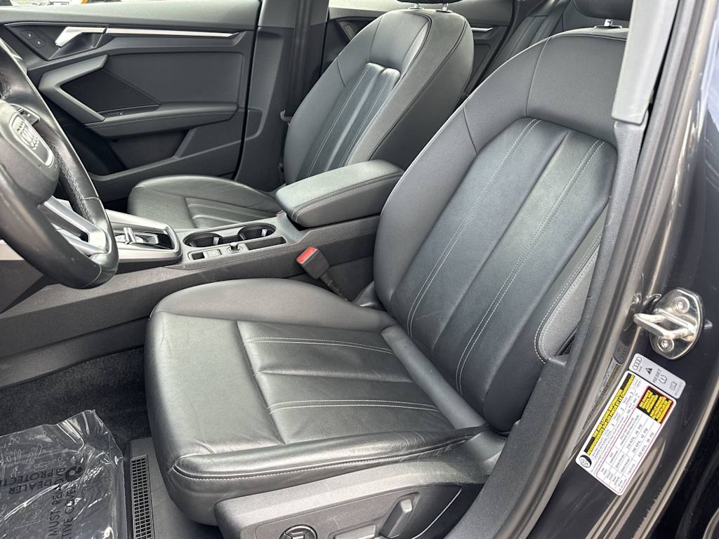 Thumbnail: 2022 Audi A3 - 10