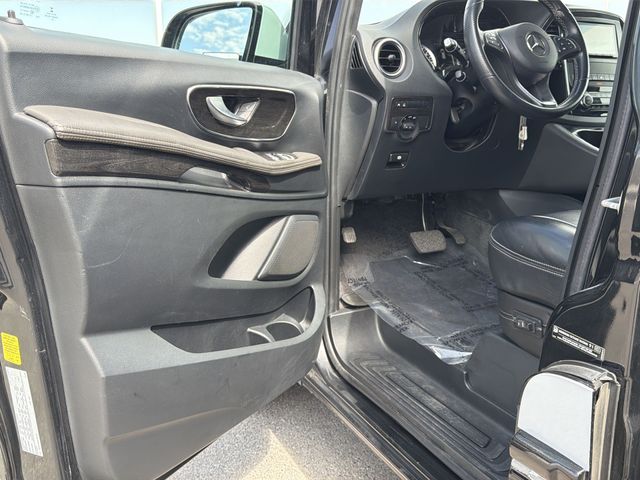 Thumbnail: 2019 Mercedes-Benz Metris - 21