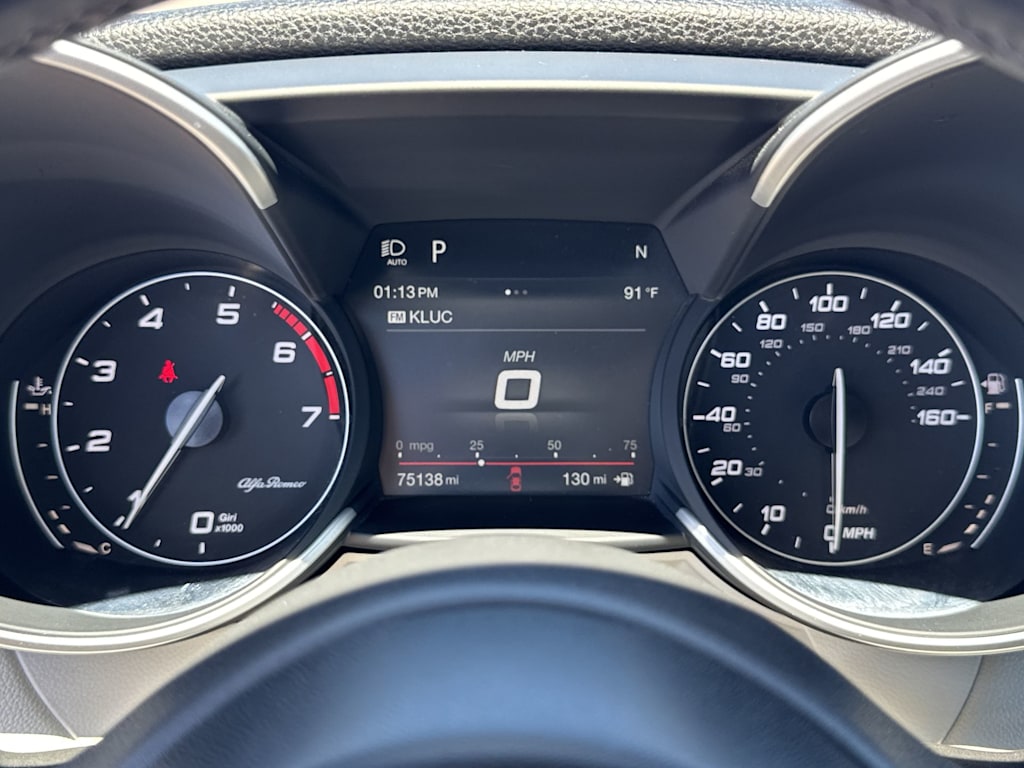Thumbnail: 2019 Alfa Romeo Giulia - 14