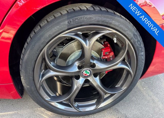 Thumbnail: 2019 Alfa Romeo Giulia - 7