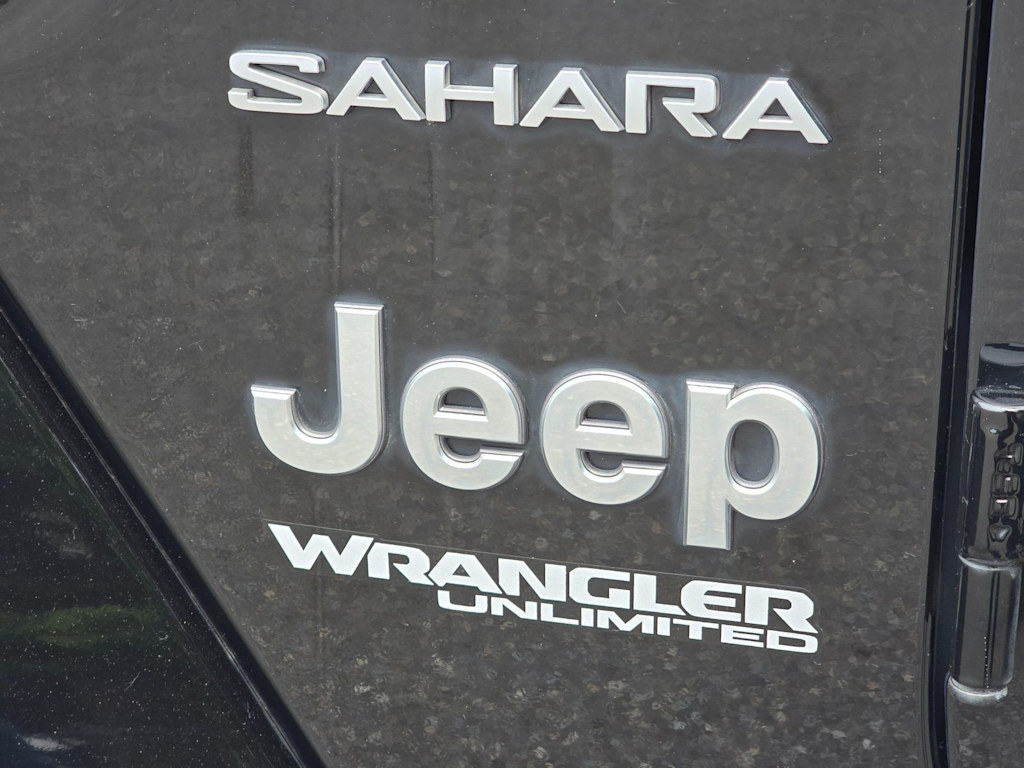Thumbnail: 2019 Jeep Wrangler - 7