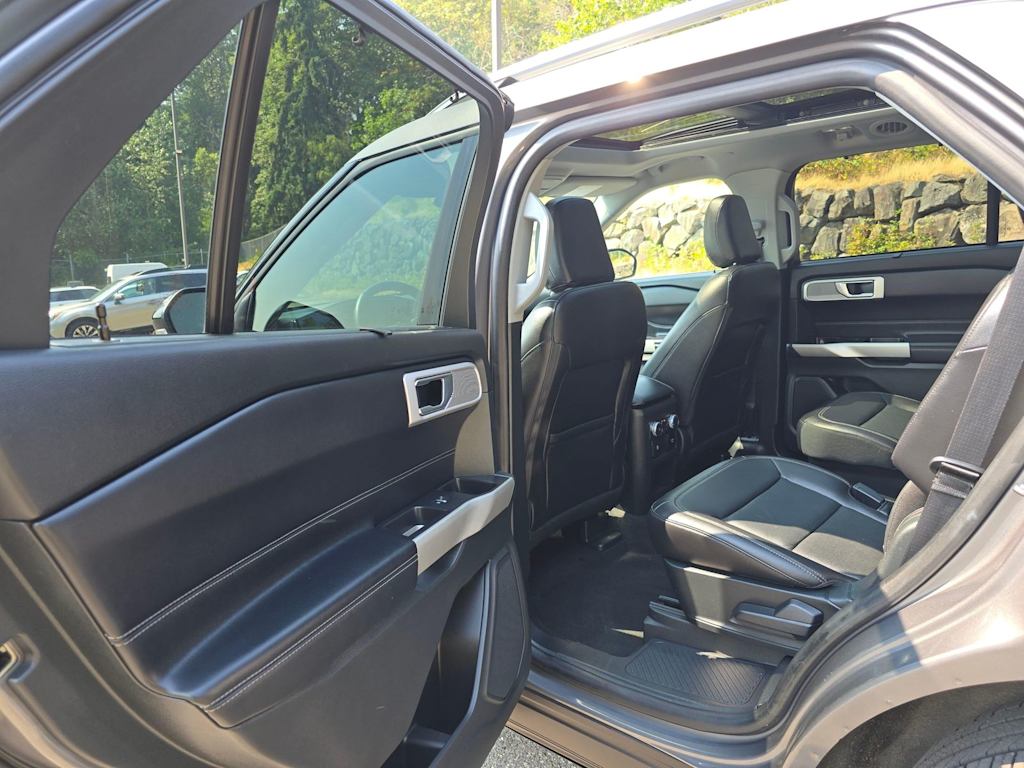 Thumbnail: 2021 Ford Explorer - 29