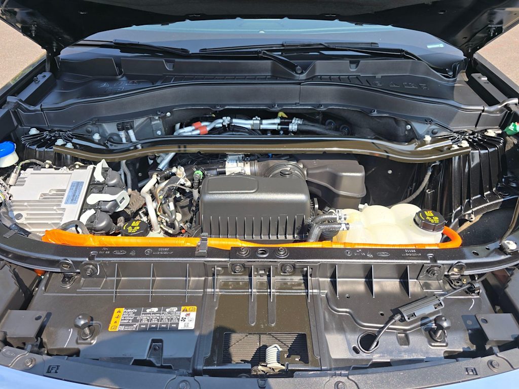 Thumbnail: 2021 Ford Explorer - 9