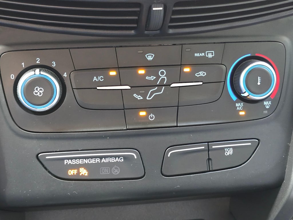 Thumbnail: 2019 Ford Escape - 23