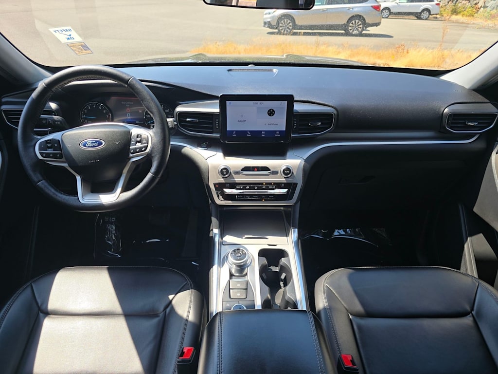 Thumbnail: 2021 Ford Explorer - 10