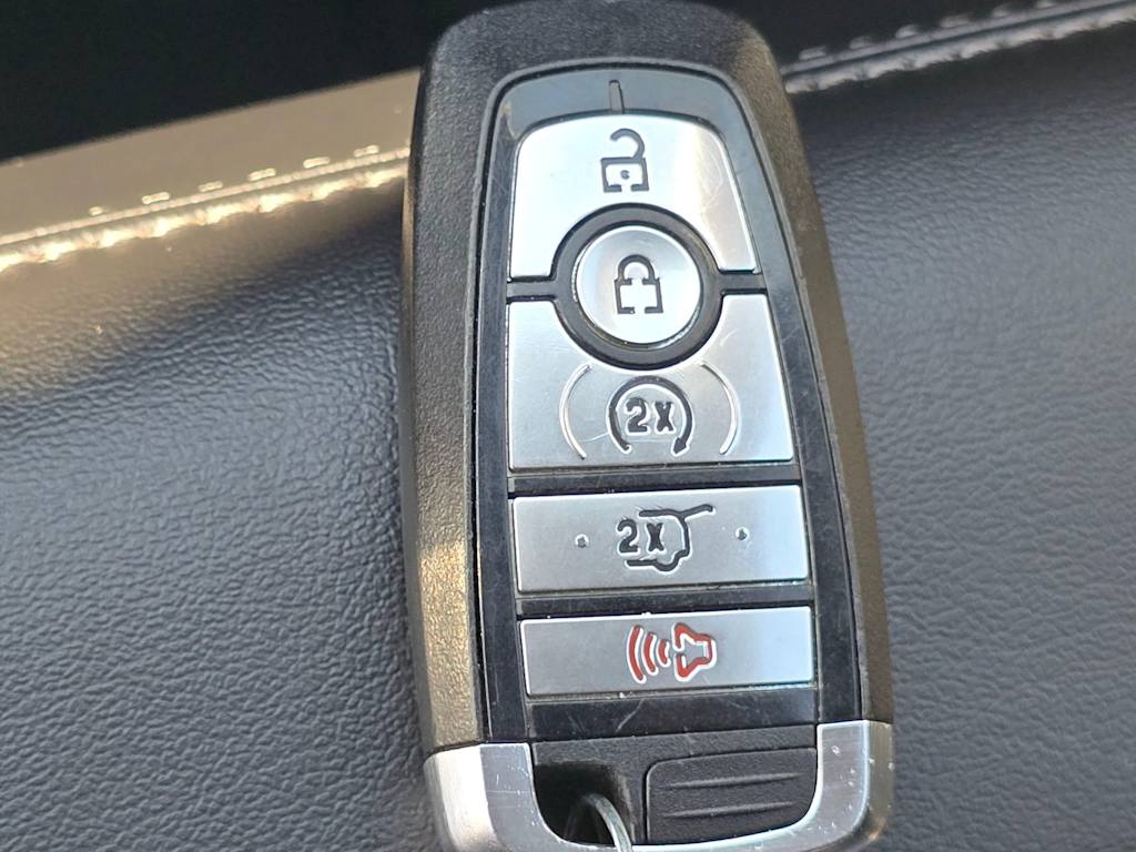 Thumbnail: 2021 Ford Explorer - 20